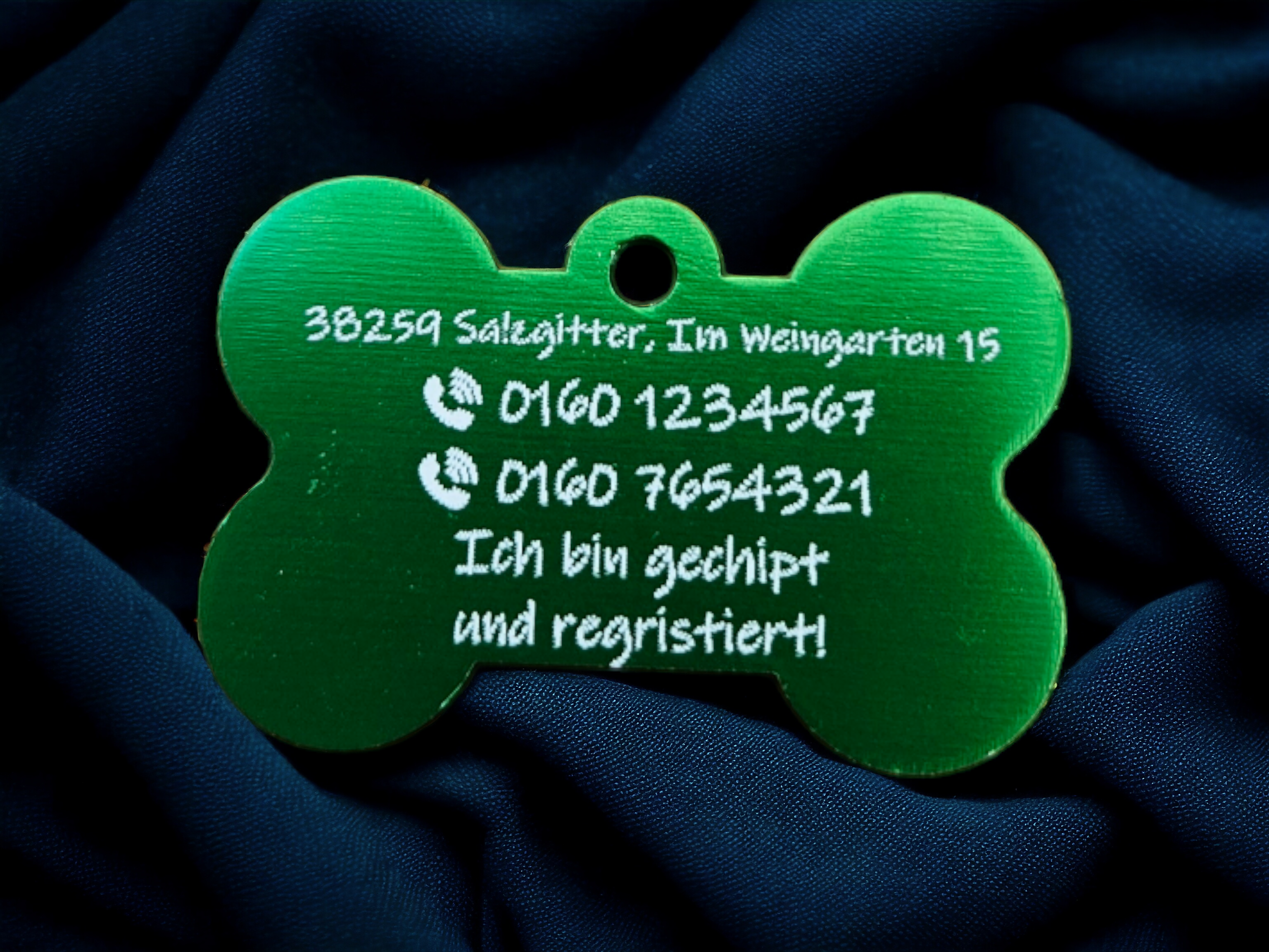 Personalisierte Hundemarke mit Lasergravur